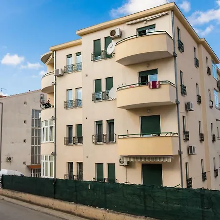 Apartman Ruza Apartment Trogir