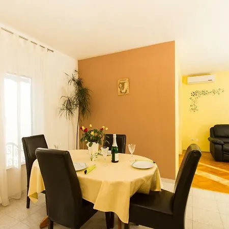 Apartman Ruza * Trogir