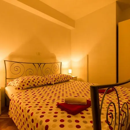 Apartman Ruza טרוגיר